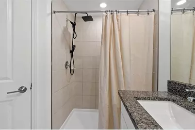 4720 Tuscan Loon Drive, Tampa, FL 33619 - Photo 21