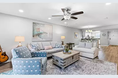 101 Lake Avenue NE #215, Largo, FL 33771 - Photo 15