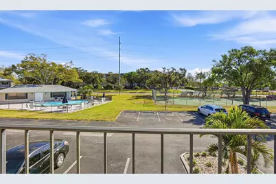 101 Lake Avenue NE #215, Largo, FL 33771 - Photo 43