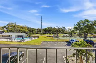 101 Lake Ave NE, Largo, FL 33771 - Photo 43