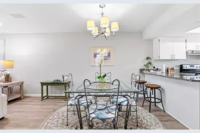 101 Lake Avenue NE #215, Largo, FL 33771 - Photo 13