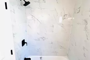 1300 21st St S, Saint Petersburg, FL 33712 - Photo 13