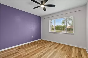 9554 86th Ave, Seminole, FL 33777 - Photo 23