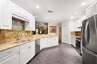 3610 11th Ave N, Saint Petersburg, FL 33713 - Photo 9