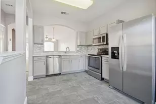 3430 High Hampton Cir, Tampa, FL 33610 - Photo 5