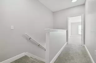 3430 High Hampton Cir, Tampa, FL 33610 - Photo 19