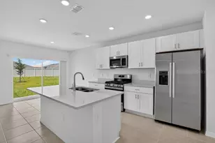 13426 Camelot Ct, Parrish, FL 34219 - Photo 5