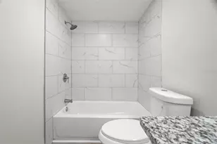 11655 3rd St E, Treasure Island, FL 33706 - Photo 9