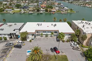 11655 3rd St E, Treasure Island, FL 33706 - Photo 29