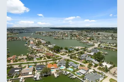 900 79th Street S, Saint Petersburg, FL 33707 - Photo 65