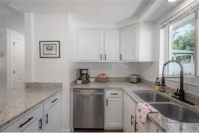 6614 N 11th Street, Tampa, FL 33604 - Photo 11