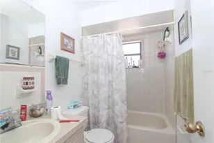 5415 McLeod Dr, Tampa, FL 33610 - Photo 17