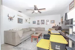 5415 McLeod Dr, Tampa, FL 33610 - Photo 7