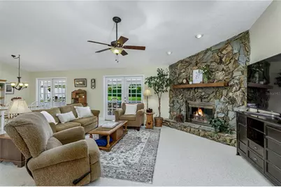 9203 Kingsridge Drive, Temple Terrace, FL 33637 - Photo 11