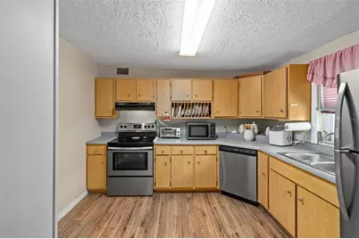 6355 Crestview Drive, Brooksville, FL 34602 - Photo 11