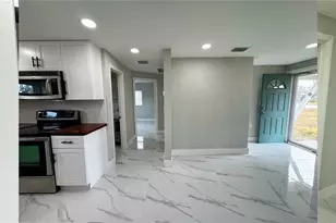 130 Virginia Ct, Englewood, FL 34223 - Photo 7