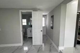 130 Virginia Ct, Englewood, FL 34223 - Photo 19