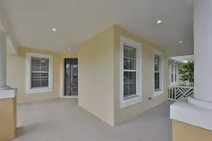 5615 Golden Isles Dr, Apollo Beach, FL 33572 - Photo 5