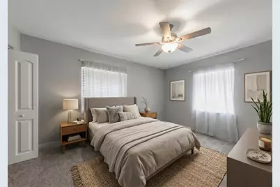 5042 Lake Charles Drive N, Kenneth City, FL 33709 - Photo 15
