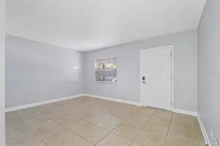 263 14th St NW, Largo, FL 33770 - Photo 3