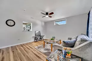 565 55th Ave NE, Saint Petersburg, FL 33703 - Photo 23