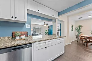1438 Santa Anna Dr, Dunedin, FL 34698 - Photo 5