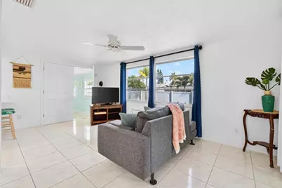 11225 59th Avenue, Seminole, FL 33772 - Photo 3