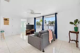 11225 59th Ave, Seminole, FL 33772 - Photo 3