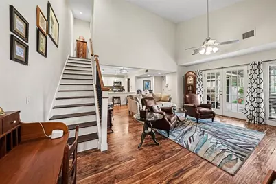 4805 Umber Court, Tampa, FL 33624 - Photo 3