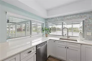 3409 Springfield Dr, Holiday, FL 34691 - Photo 9