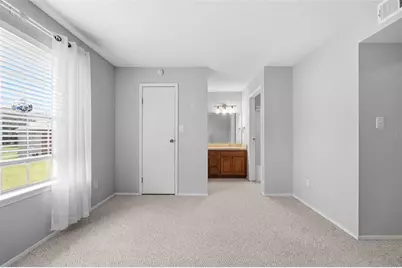 9100 Dr Martin Luther King Jr Street N #406, Saint Petersburg, FL 33702 - Photo 17