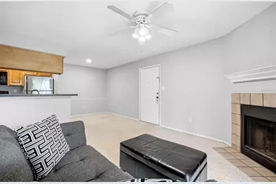 9100 Dr Martin Luther King Jr Street N #406, Saint Petersburg, FL 33702 - Photo 9