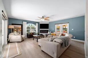 1100 36th Ave NE, Saint Petersburg, FL 33704 - Photo 3