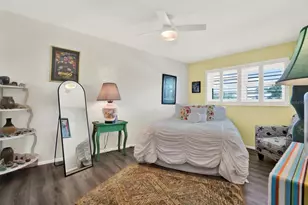 5980 Terrace Park Dr N, Saint Petersburg, FL 33709 - Photo 11