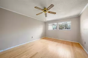 1635 58th Terrace S, Saint Petersburg, FL 33712 - Photo 9