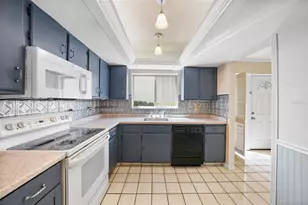 1635 58th Terrace S, Saint Petersburg, FL 33712 - Photo 5