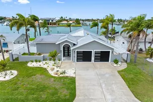 520 115th Ave, Treasure Island, FL 33706 - Photo 7