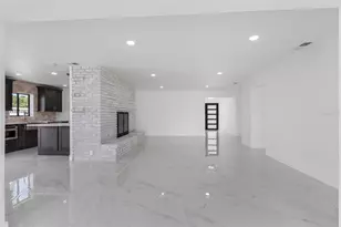 520 115th Ave, Treasure Island, FL 33706 - Photo 17