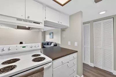 19451 Gulf Boulevard #204, Indian Shores, FL 33785 - Photo 13