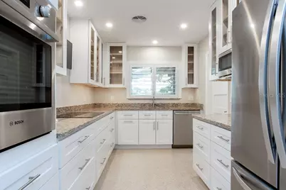 308 Palmetto Lane, Largo, FL 33770 - Photo 9