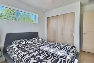 150 51st St N, Saint Petersburg, FL 33701 - Photo 13