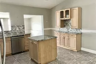 11059 Springridge Dr, Tampa, FL 33624 - Photo 7