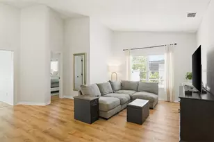 1011 Ridge Dr, Palm Harbor, FL 34683 - Photo 9