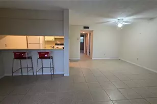 2525 W Bay Dr, Largo, FL 33770 - Photo 5