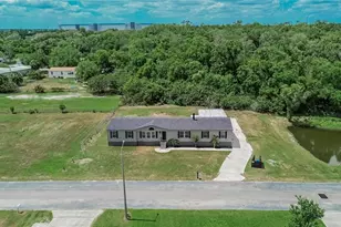 9150 Wood Terrace Dr, Tampa, FL 33637 - Photo 55