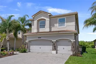 30351 Tristania Ct, Wesley Chapel, FL 33543 - Photo 7