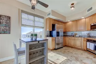 521 Mandalay Ave, Clearwater Beach, FL 33767 - Photo 15