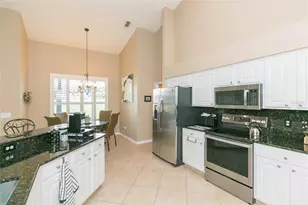 3516 Shadowood Dr, Valrico, FL 33596 - Photo 15