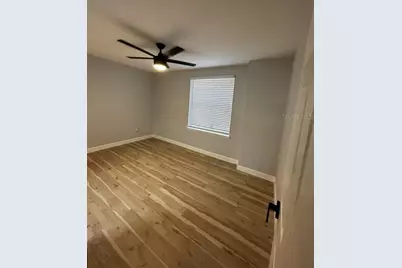 121 18th Avenue N, Saint Petersburg, FL 33704 - Photo 9