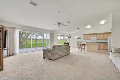 11203 Sun Tree Road, Hudson, FL 34667 - Photo 5